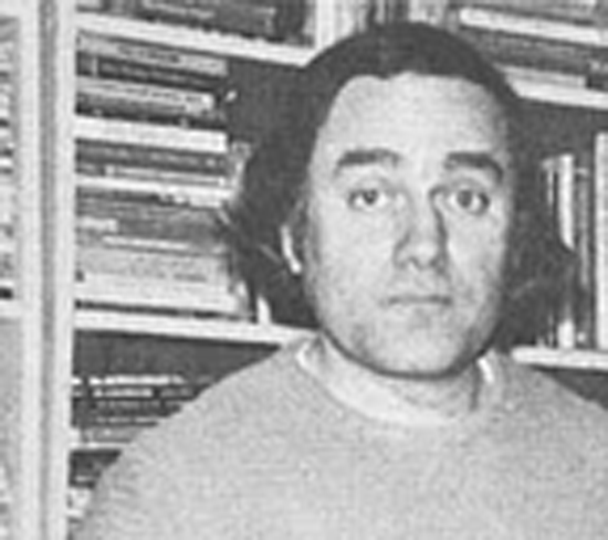 Photo of Omar Kateeb, owner of a bookselling business.
